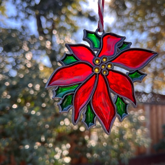 Festive Poinsettia Ornament Acrylic like stained glass - Picture 1 of 5